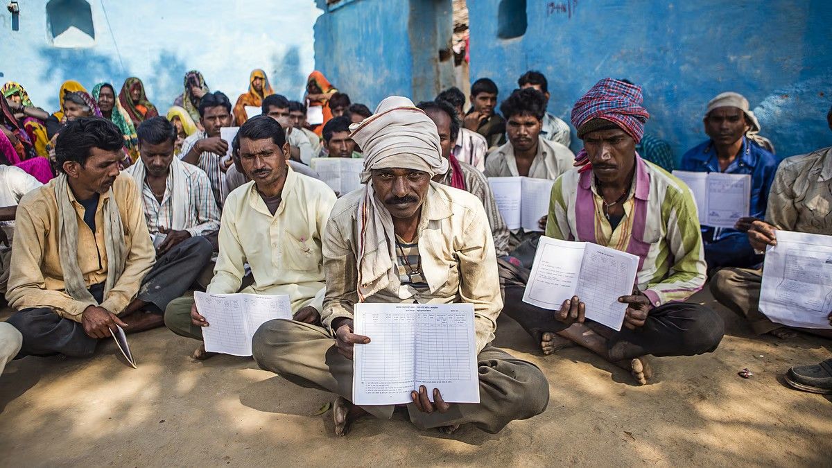 07march-adivasi3 jpg.jpg