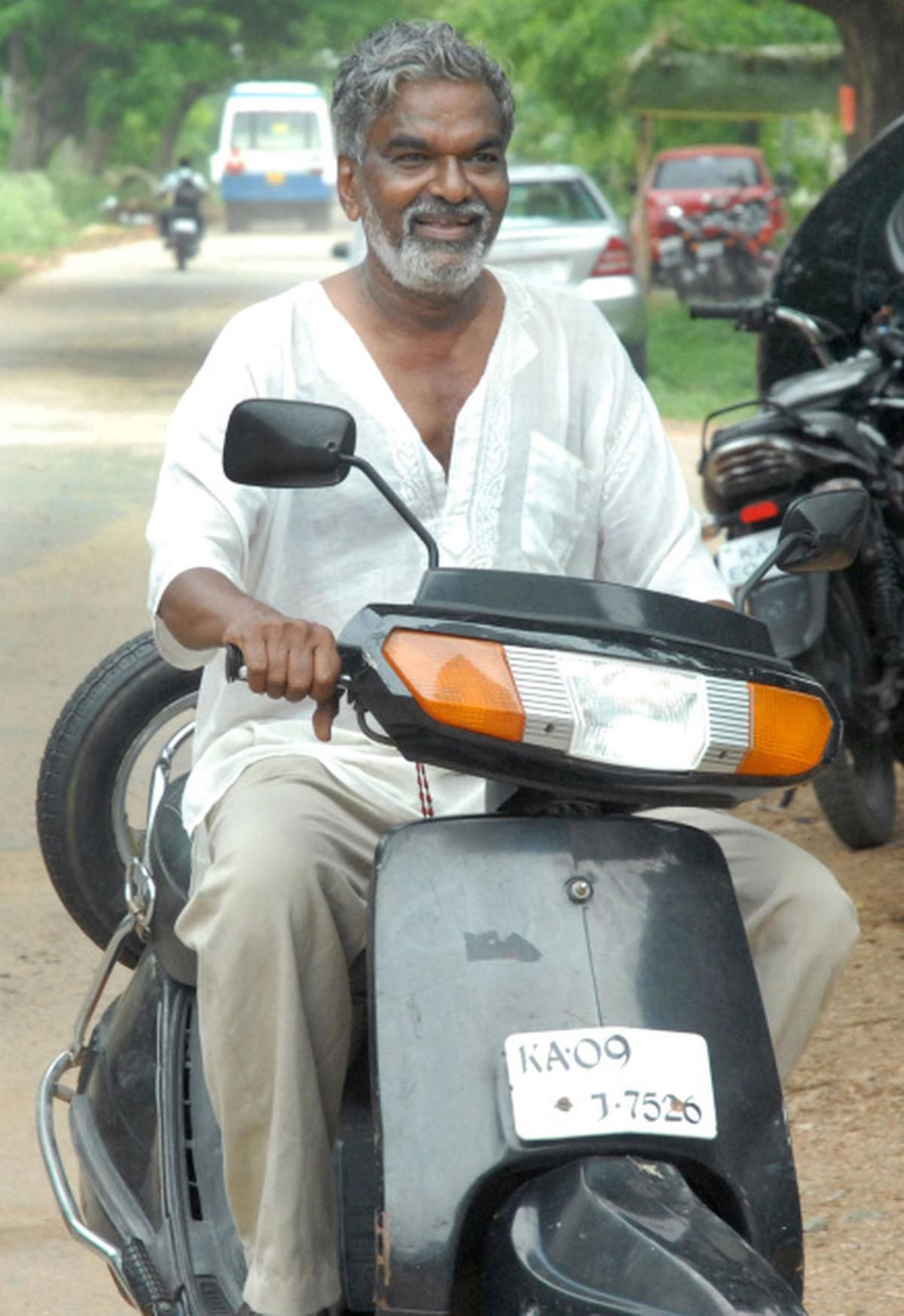 03may-sameer4 jpg.jpg