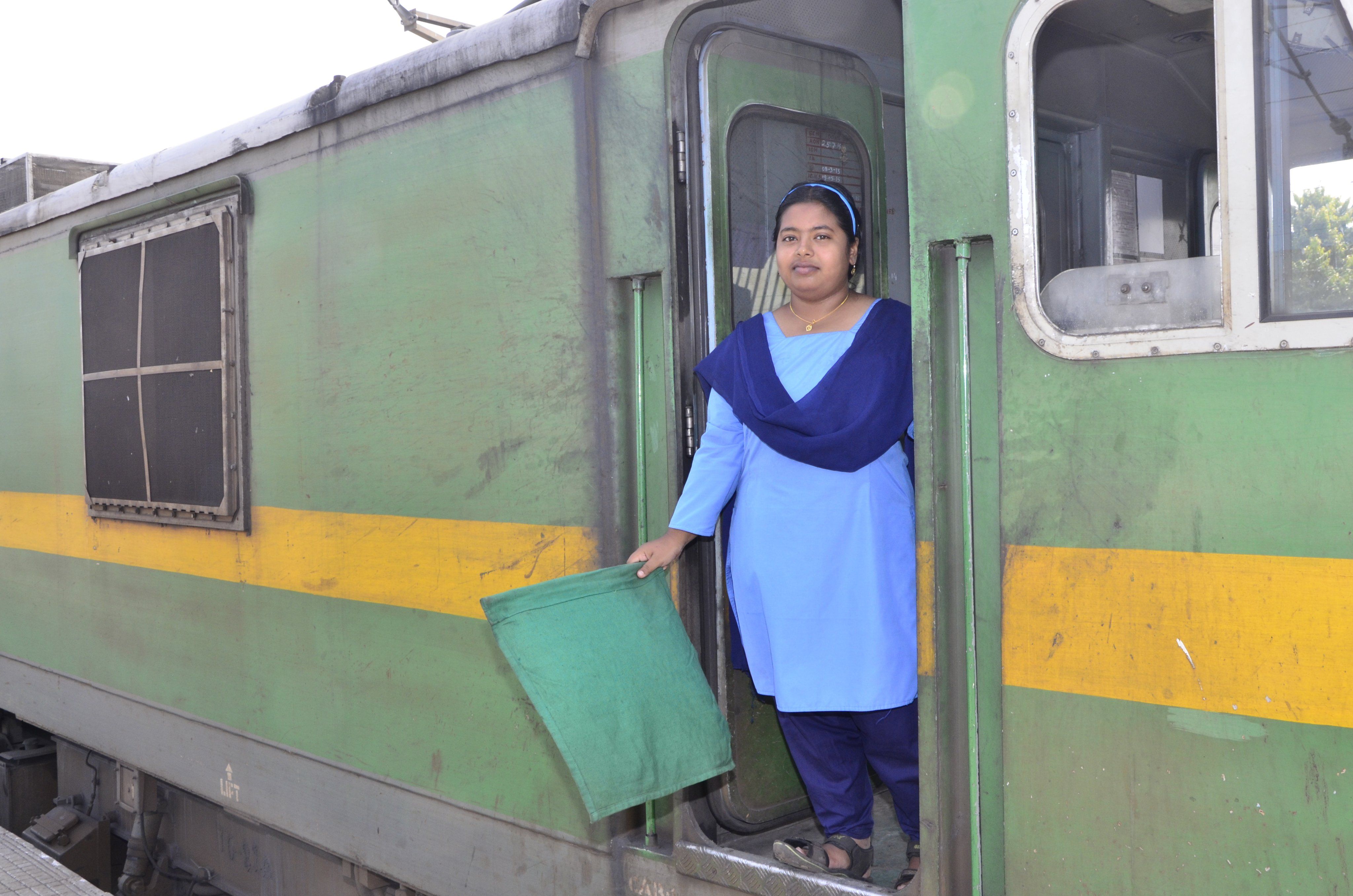 19 april - loco5.jpg