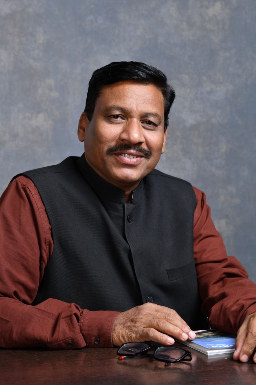 08 april - double11 (milind kasbe).jpg